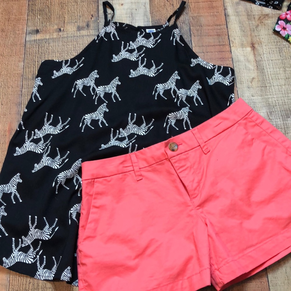 Outfit, shirt and shorts!